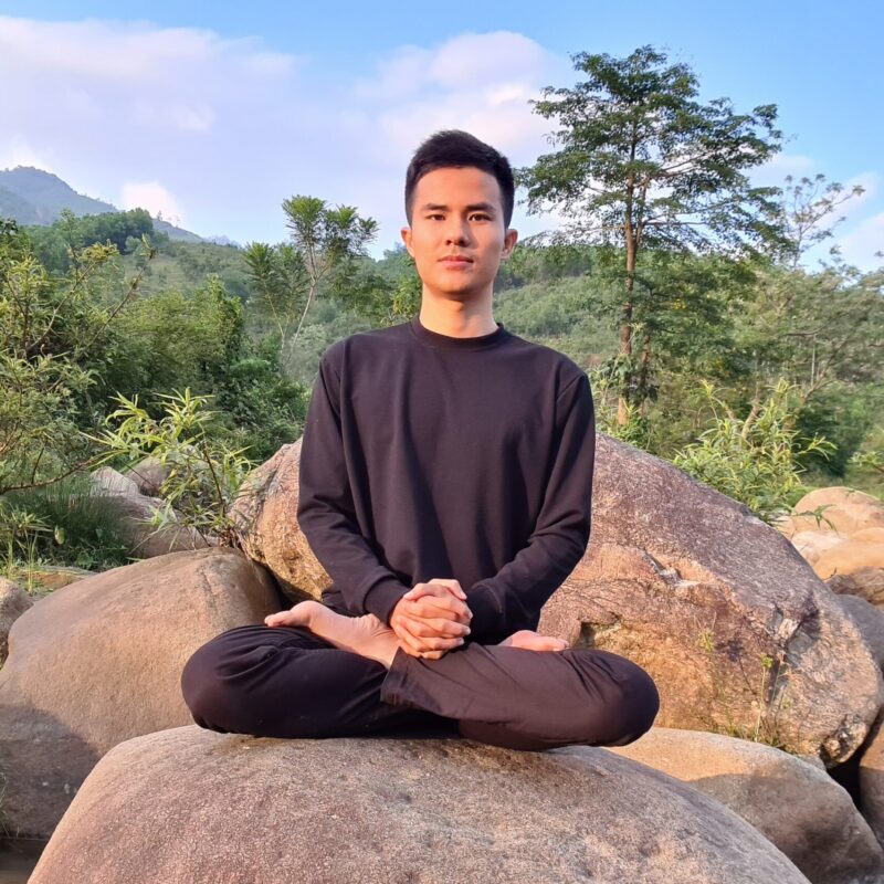 Tư thế kiết già Kriya yoga